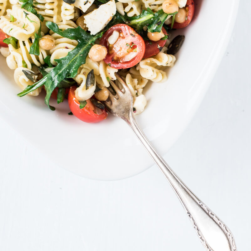Schneller Pastasalat: Salate zum Grillen