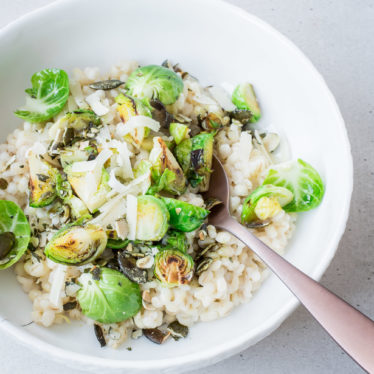 <div class="before_title">Vegetarische Winterrezepte</div>Rosenkohl_Kapitel-1977 Graupenrisotto